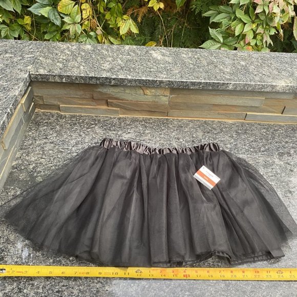Women's Black Tutu for Halloween/Costume - Picture 6 of 7